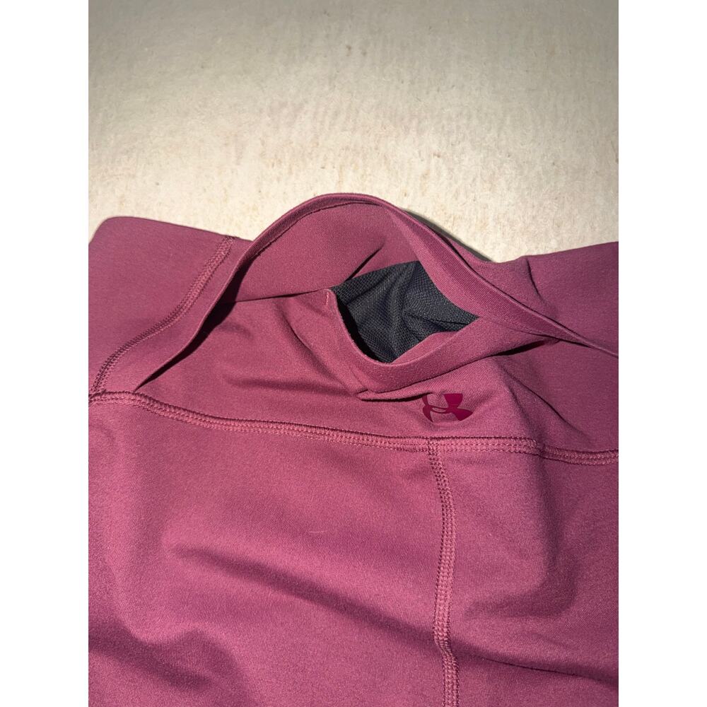 Under armour women’s maroon athletic leggings - Picture 10 of 16